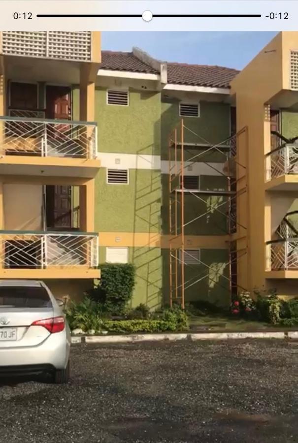 Cityscape At Chelsea Manor / New Kingston Studio! Διαμέρισμα Εξωτερικό φωτογραφία
